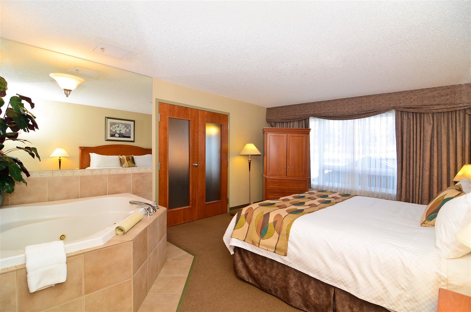 Best Western Plus Calgary Centre Inn Bagian luar foto