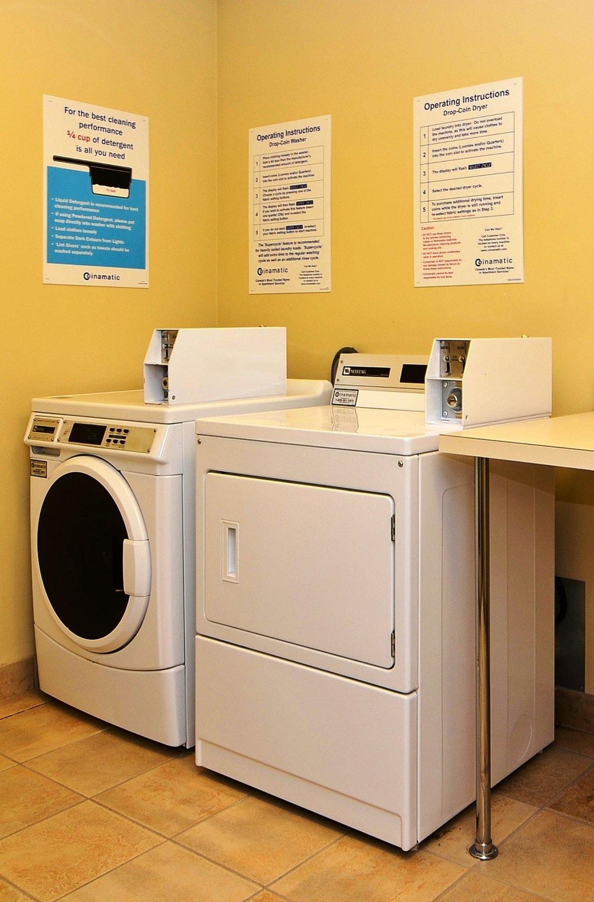 Best Western Plus Calgary Centre Inn Bagian luar foto