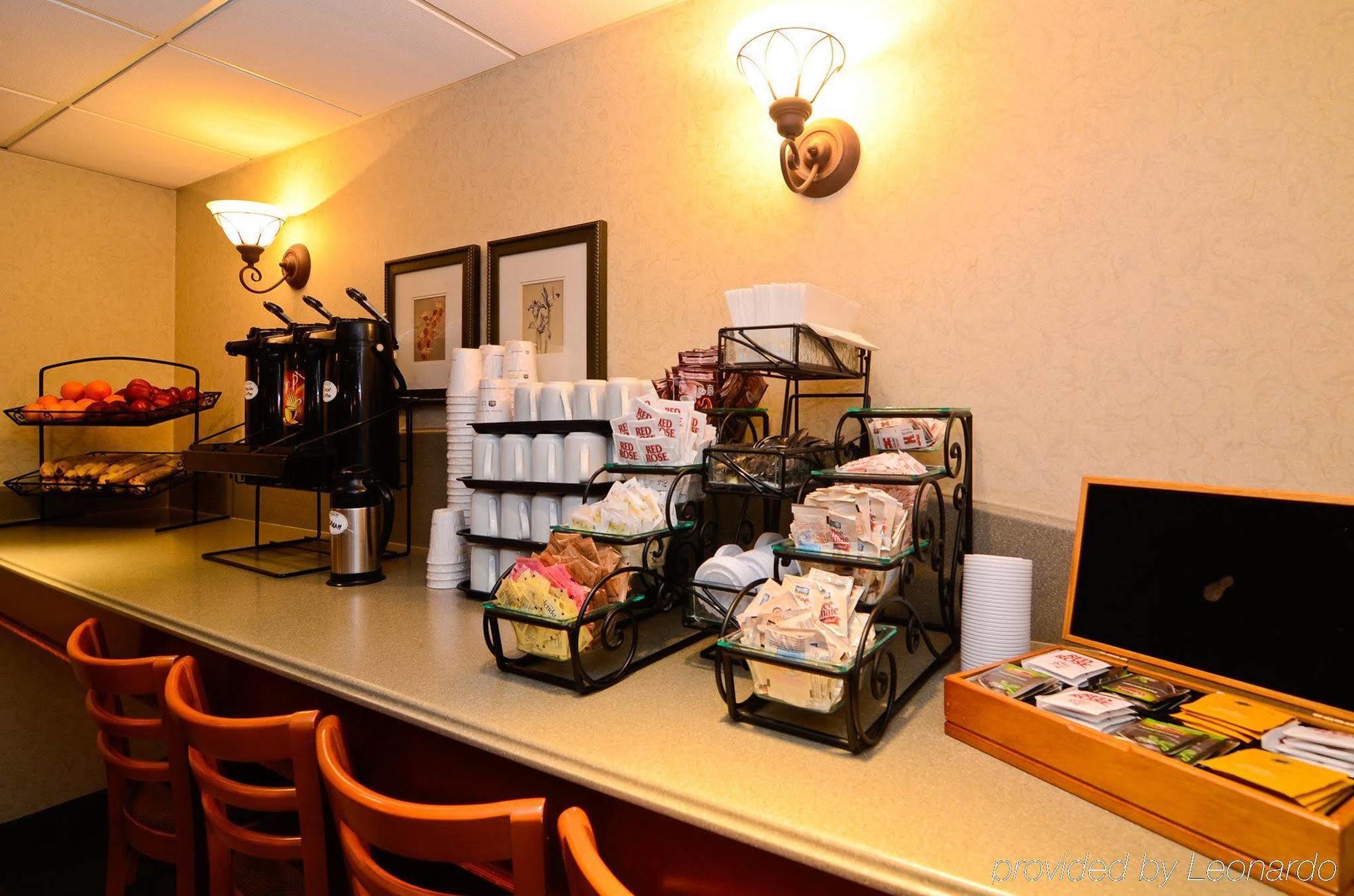 Best Western Plus Calgary Centre Inn Bagian luar foto